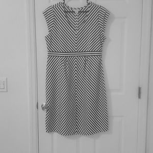 Motherhood Maternity Dress